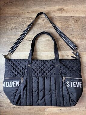 Steve Madden Black Nylon Quilted Large Overnight Duffel Bag Travel